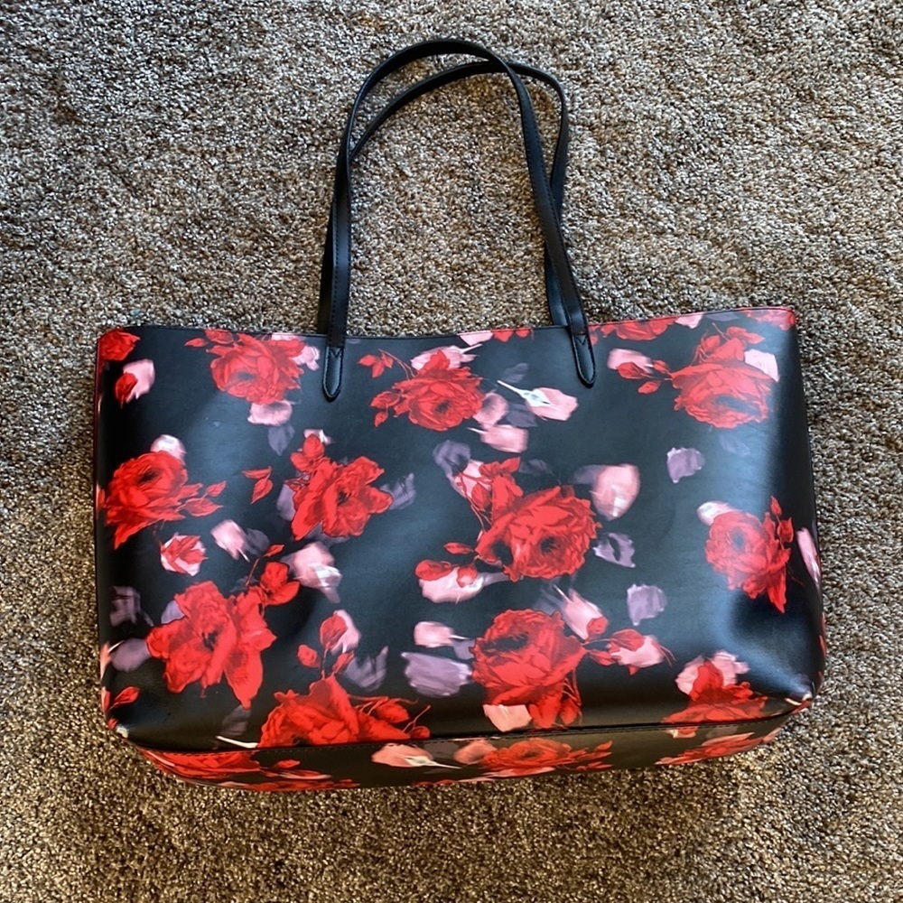 Victoria's Secret floral bag - Picture 2 of 4